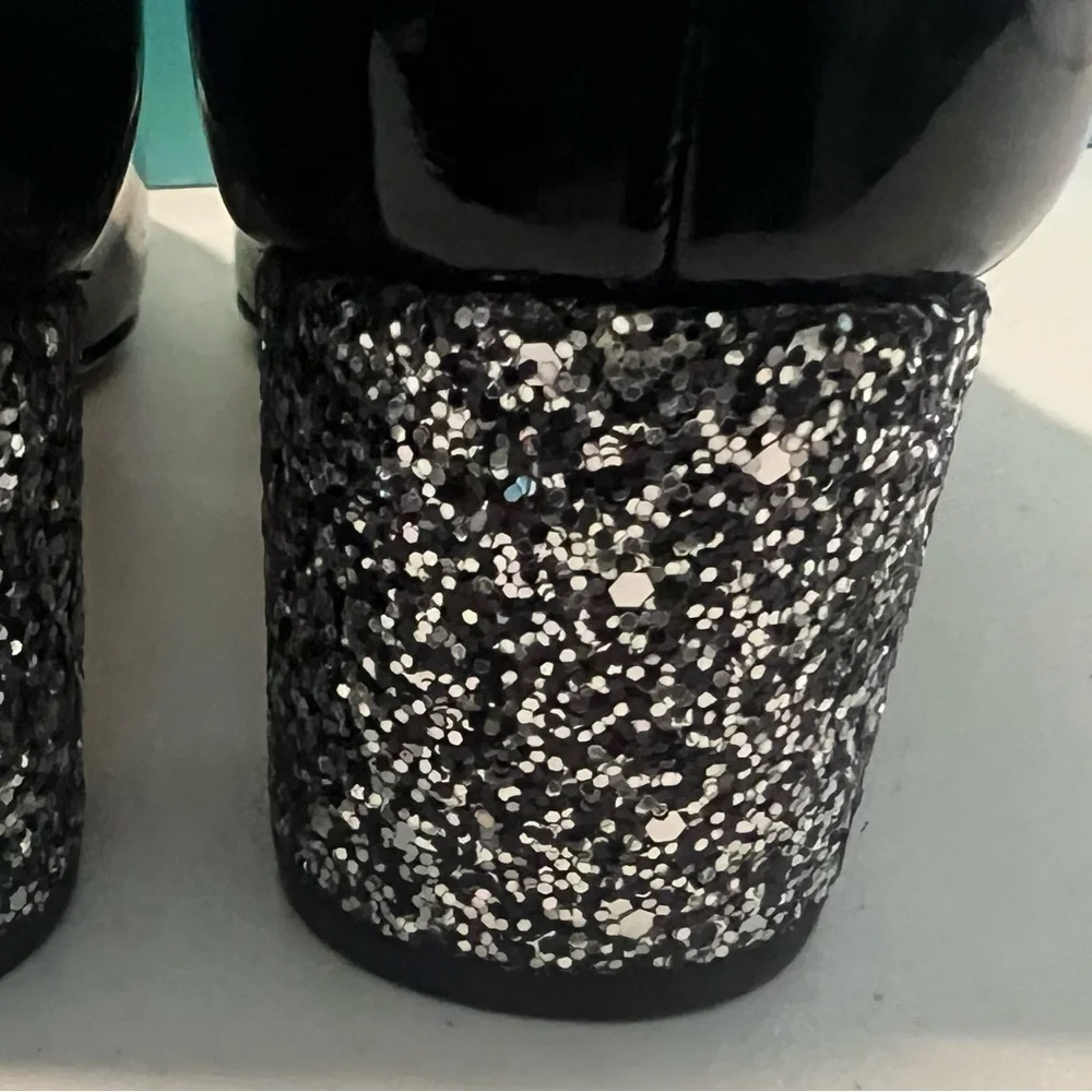 Kate Spade Glossy Black Heels with Glitter Size 7.5